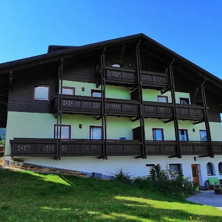 Zur Sonnigen, Eleganten Kuh Apartmán *