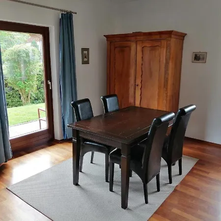 Zur Sonnigen, Eleganten Kuh Apartmán